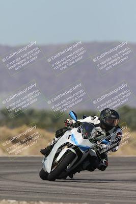 media/Oct-13-2025-Moto Forza (Mon) [[a66d839500]]/4-C Group/Session 3 (Turn 16)/